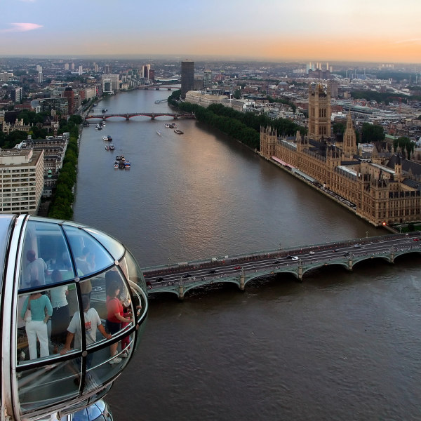 pohled z Londýnského Oka